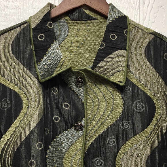 Reversible Jacket - Picture 2 of 8